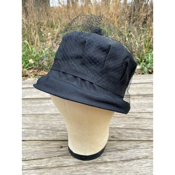 Vintage Womens 1940s Black Bucket Bow Netting Gothic - Picture 10 of 13